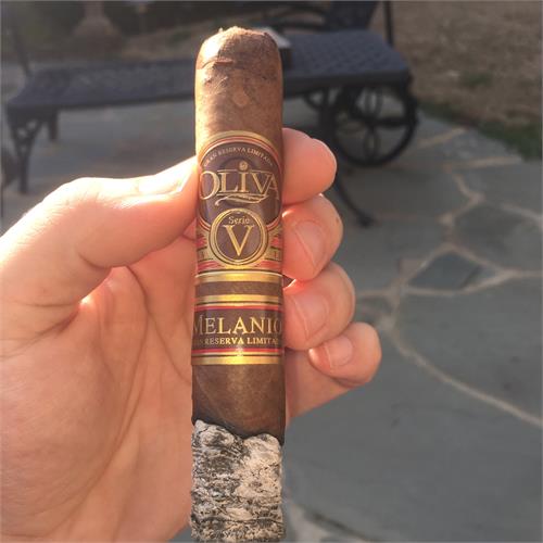 Oliva Serie V Melanio Robusto 5  * 52