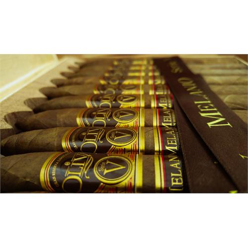 Oliva Serie V Melanio Figurado 6 1/2 * 54