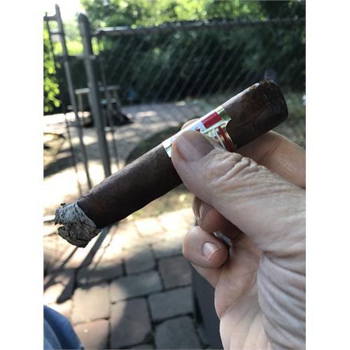 Romeo by Romeo y Julieta Robusto 5  * 54