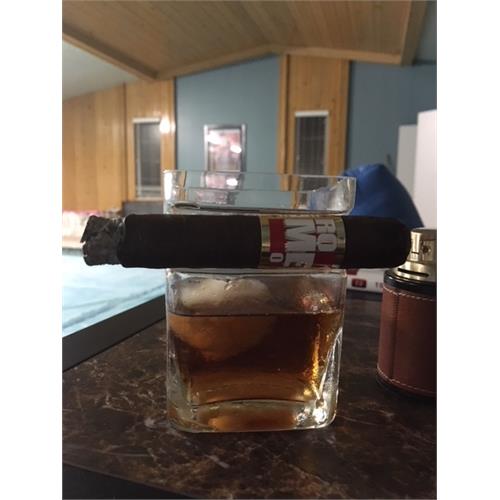 Romeo by Romeo y Julieta Robusto 5  * 54