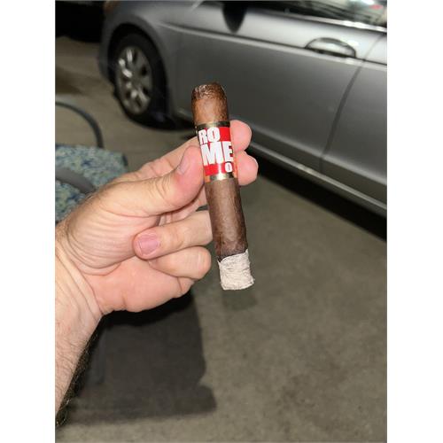 Romeo by Romeo y Julieta Robusto 5  * 54