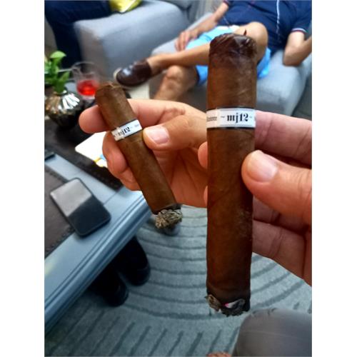 Illusione Original Documents Corojo Gordo 6  * 56