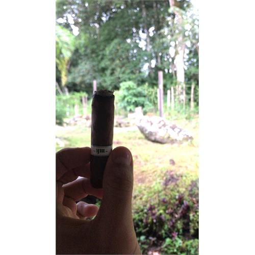 Illusione Original Documents Corojo Corona 5 1/8 * 42