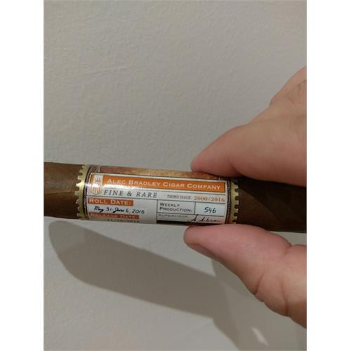 Alec Bradley Fine and Rare HJ-10i 2016 6  * 52