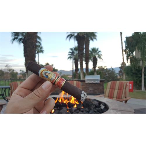 La Aroma de Cuba Mi Amor Reserva Maximo 5 1/2 * 54