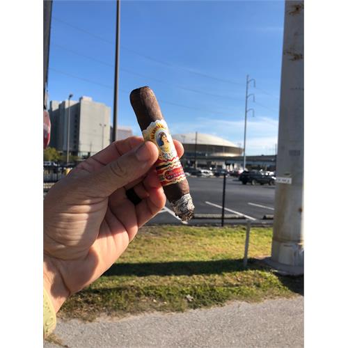 La Aroma de Cuba Mi Amor Reserva Maximo 5 1/2 * 54