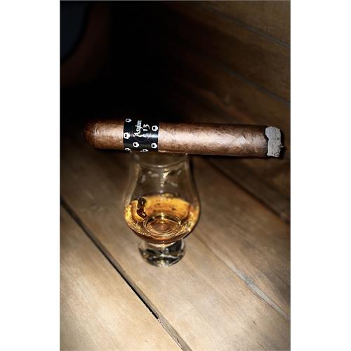 Asylum 13 Maduro 660 6  * 60