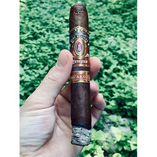 Alec Bradley Taste of the World 6-Cigar Sampler