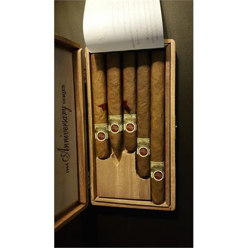 Padron 1964 Anniversary Natural, 5-Cigar Sampler