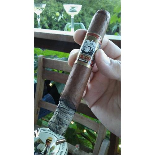 Gurkha Red Witch Toro 6  * 54