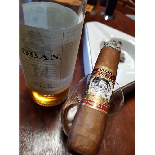 Gurkha Red Witch Toro 6  * 54