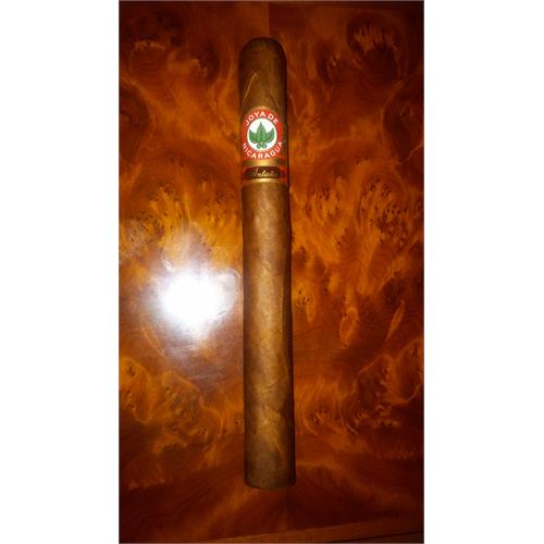 Joya de Nicaragua Antano 1970 Churchill 6 7/8 * 48