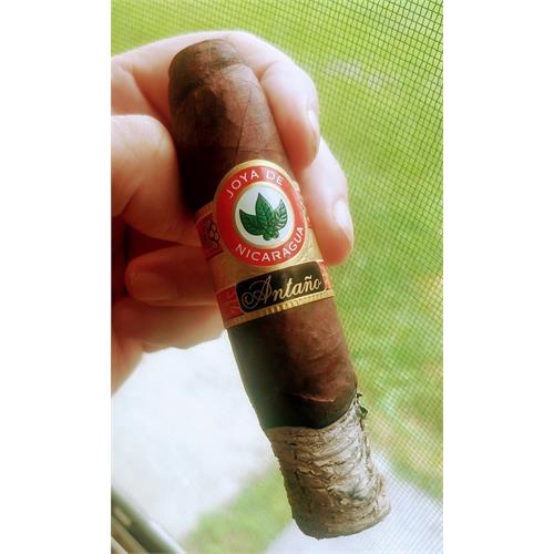 Joya de Nicaragua Antano 1970 Gran Perfecto 6  * 60