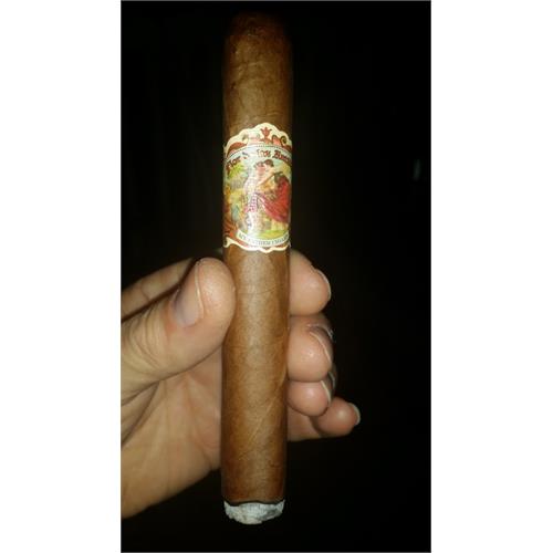 Flor de las Antillas Toro 6  * 52