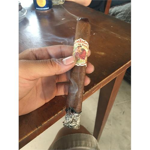 Flor de las Antillas Toro 6  * 52
