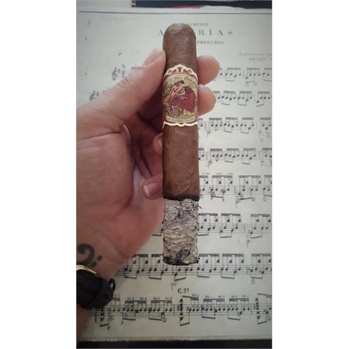 Flor de las Antillas Toro 6  * 52
