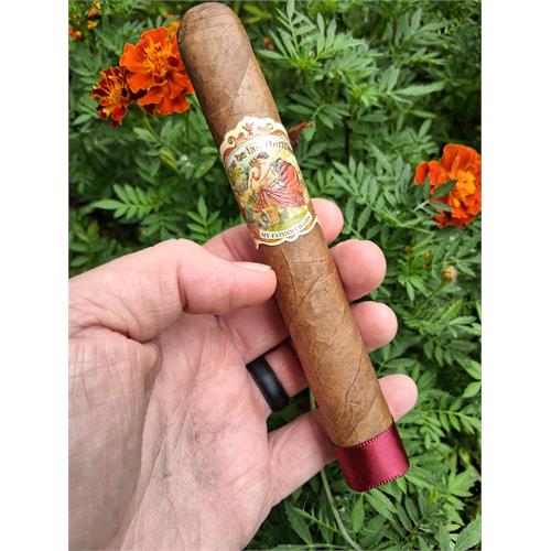 Flor de las Antillas Toro 6  * 52