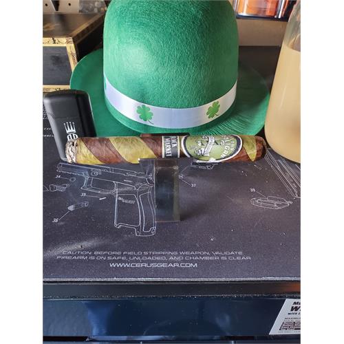 Alec Bradley Filthy Hooligan 6  * 50