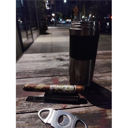 Alec Bradley Filthy Hooligan 6  * 50
