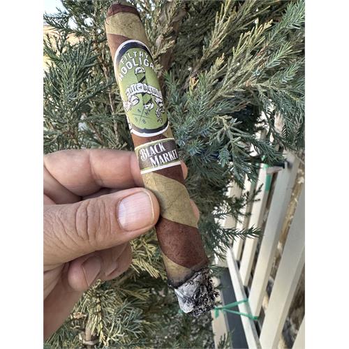 Alec Bradley Filthy Hooligan 6  * 50