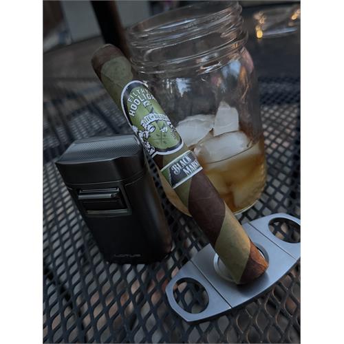 Alec Bradley Filthy Hooligan 6  * 50