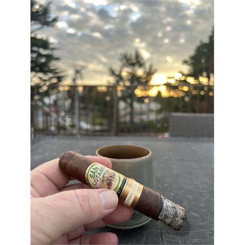 San Lotano Requiem Habano Robusto 5  * 54