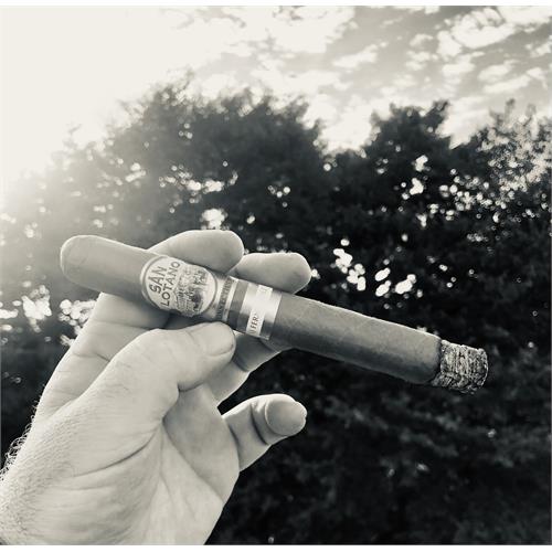San Lotano Requiem Connecticut Churchill 7  * 52