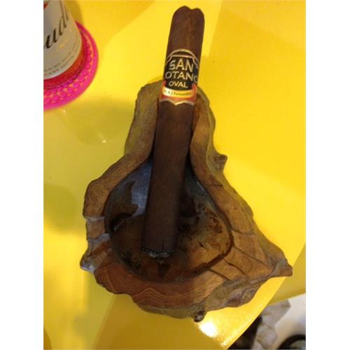 San Lotano Oval Habano Toro 6 1/2 * 54