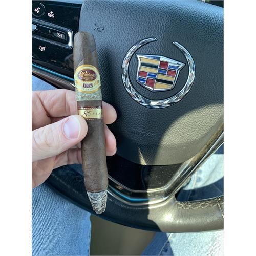 Padron 1926 Serie 80 Years Natural 6 3/4 * 54