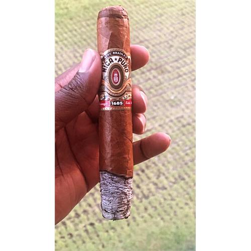 Alec Bradley Nica Puro Gordo 6 1/4 * 60