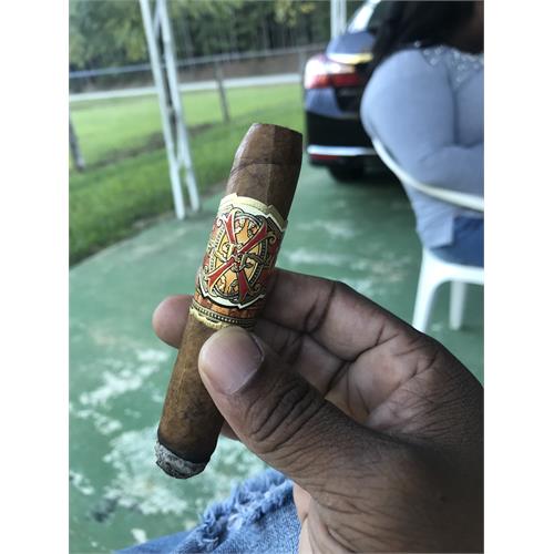 Arturo Fuente Opus X Belicoso XXX 4 5/8 * 49