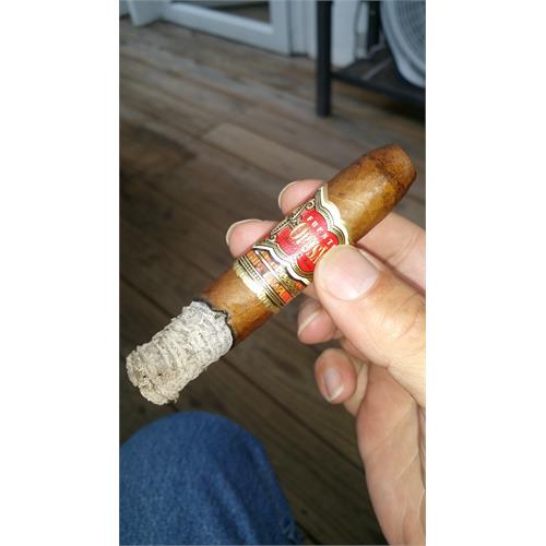 Arturo Fuente Opus X Belicoso XXX 4 5/8 * 49