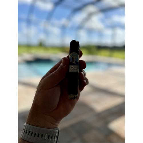 Diamond Crown Julius Caeser Toro 6  * 52