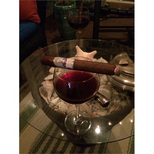 Diamond Crown Julius Caeser Toro 6  * 52