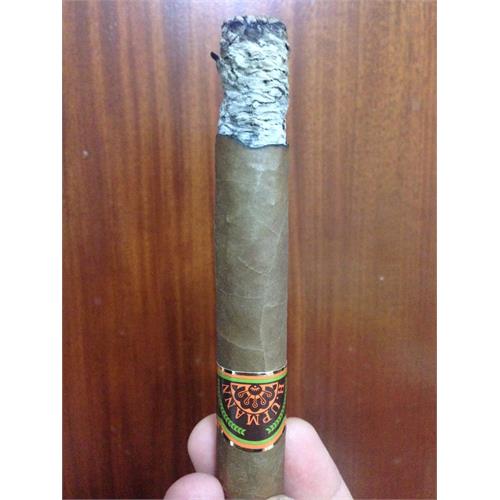 H. Upmann Legacy Toro 6  * 52