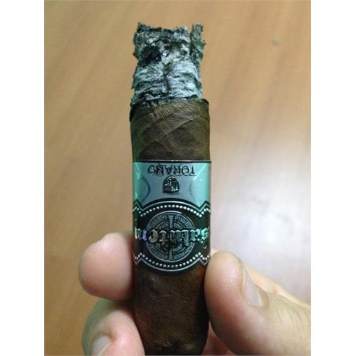 Carlos Torano Salutem Box Press 5 1/2 * 55