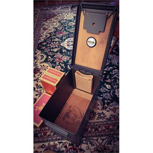 XIKAR PuroTemp Round Hygrometer 832XI