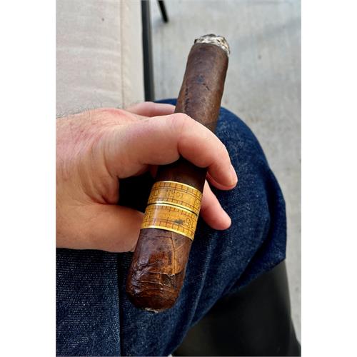 EP Carrillo Inch Maduro No. 70 7  * 70