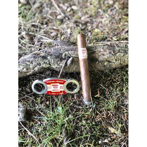 Herrera Esteli Habano Lonsdale Deluxe 6  * 44