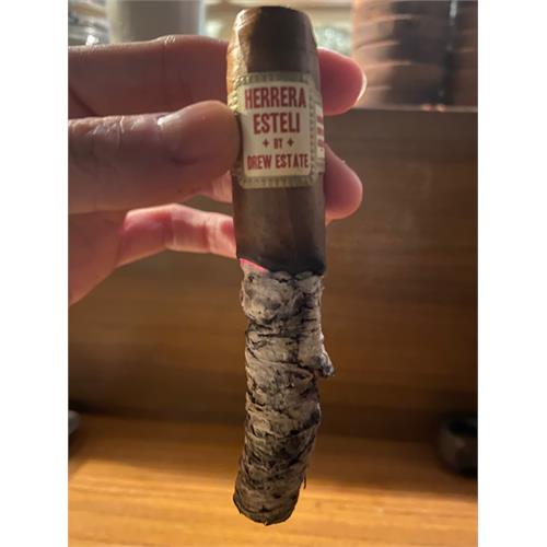 Herrera Esteli Habano Short Corona Gorda 4 7/8 * 46