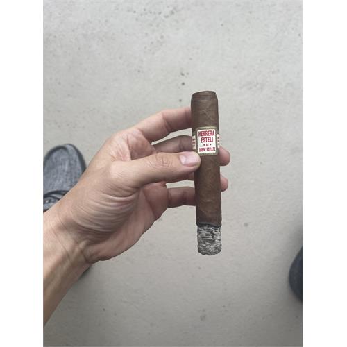 Herrera Esteli Habano Robusto Grande 5 1/4 * 52