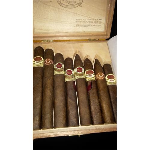 Padron Maduro, 8-Cigar Sampler