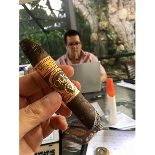 Oliva Serie V Melanio Maduro Torpedo 6 1/2 * 52