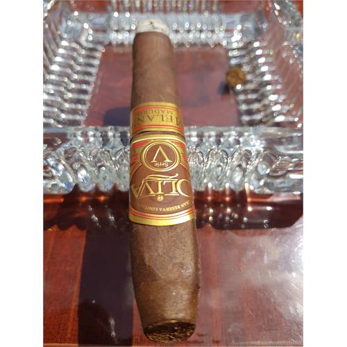 Oliva Serie V Melanio Maduro Torpedo 6 1/2 * 52