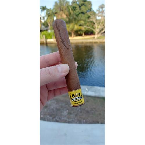 601 La Bomba Atomic 6  * 60