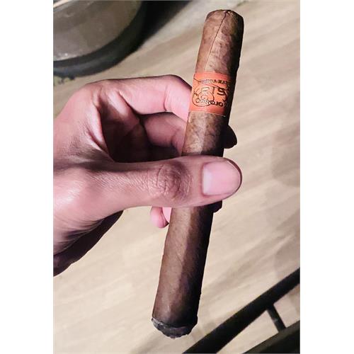 Kristoff Corojo Limitada Churchill 7  * 50