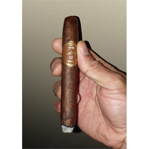 Tatuaje 10th Anniversary Belle Encre 5 3/8 * 48