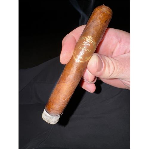 Tatuaje 10th Anniversary Bon Chasseur 5 3/8 * 52