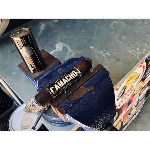 Camacho Triple Maduro Robusto 5  * 50