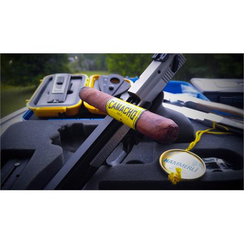 Camacho Criollo Toro 6  * 50